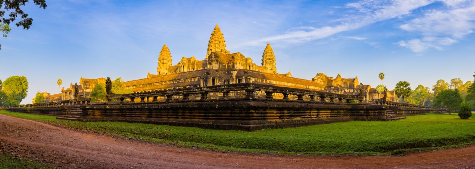 The Lost of Angkor