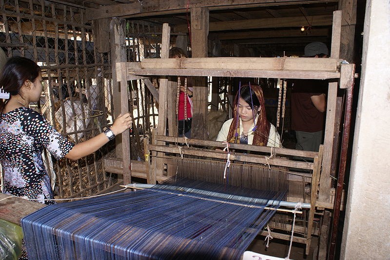 Weaving Textiles